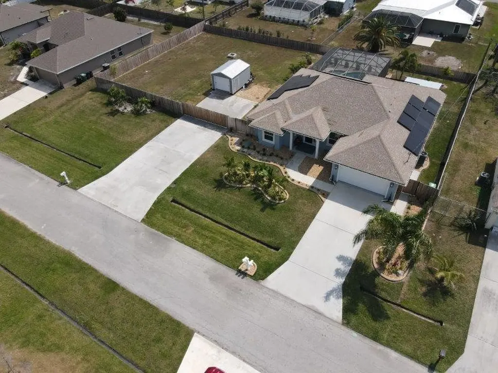 1218 SW Bargello Avenue Port St Lucie FL 34953