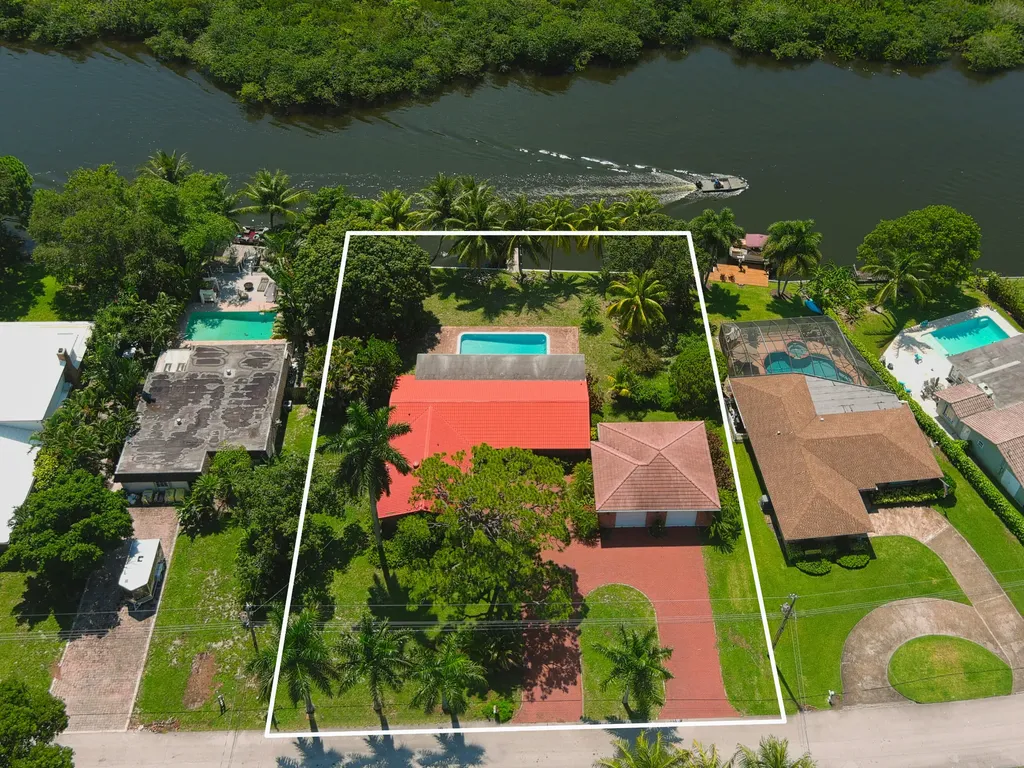 6622 Paul Mar Drive Lake Worth FL 33462