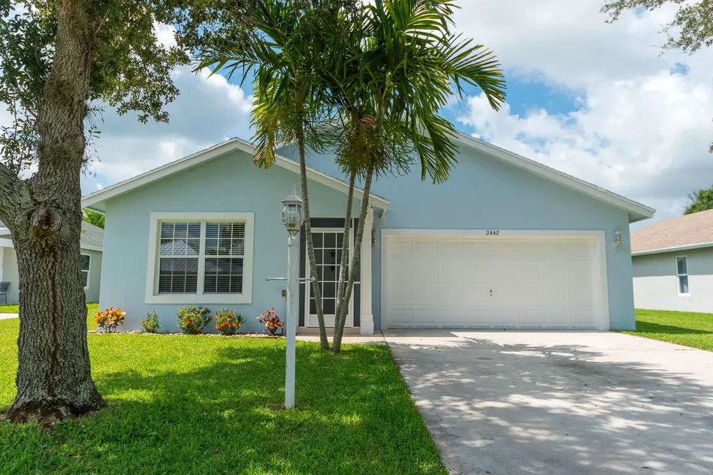 2442 SW Plymouth Way Stuart FL 34997