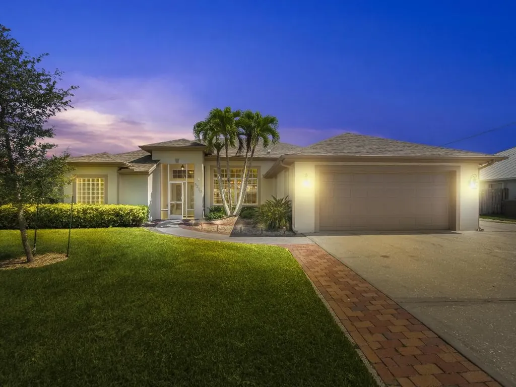 5210 NW Bengal Street Port St Lucie FL 34983