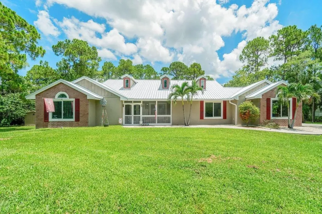 15771 Citrus Grove Boulevard Loxahatchee FL 33470