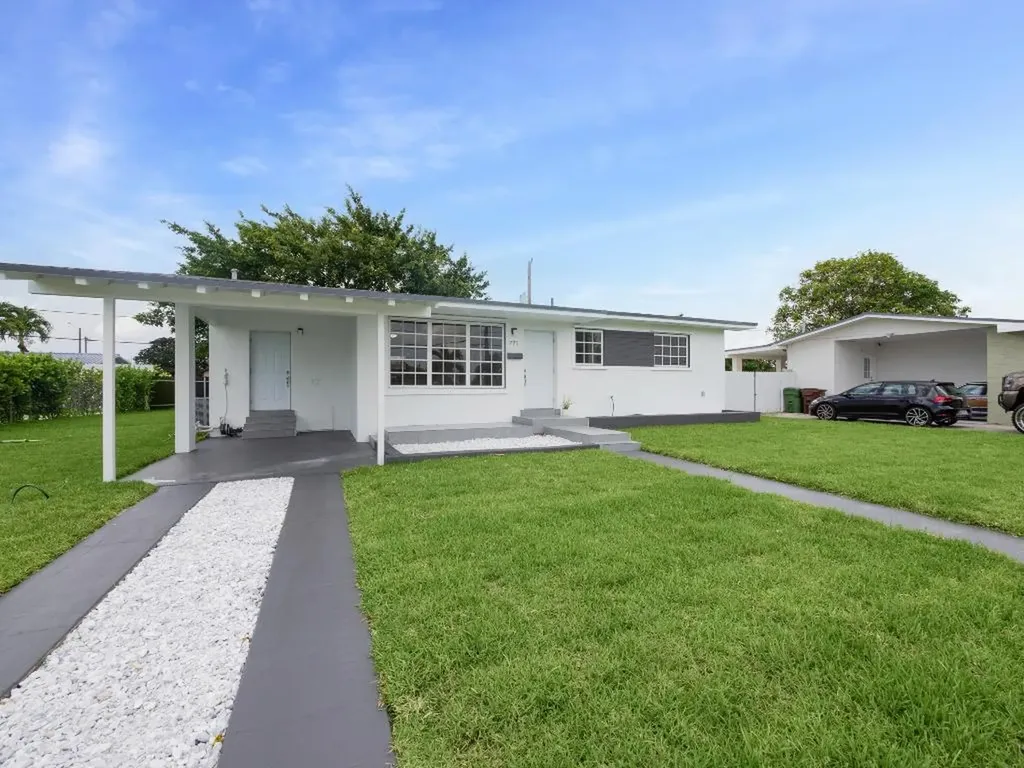 771 W 53rd Street Hialeah FL 33012
