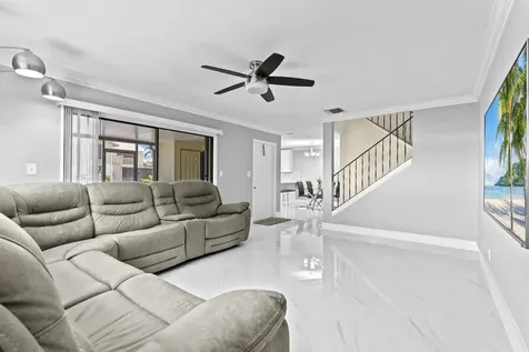 7303 SE Concord Place Hobe Sound FL 33455