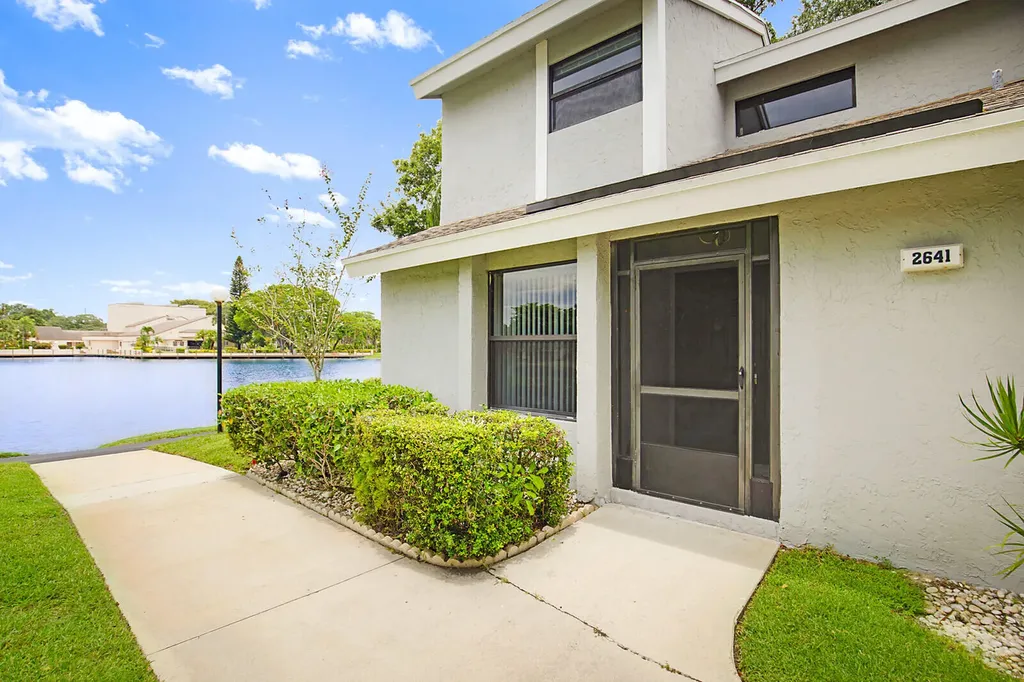 2641 NW 42nd Avenue Coconut Creek FL 33066