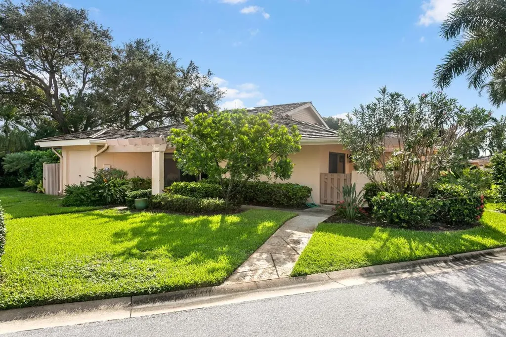3718 Freshwater Drive Jupiter FL 33477