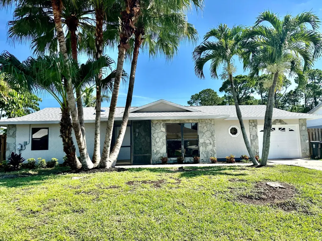 1711 SW Aztec Avenue Port St Lucie FL 34953