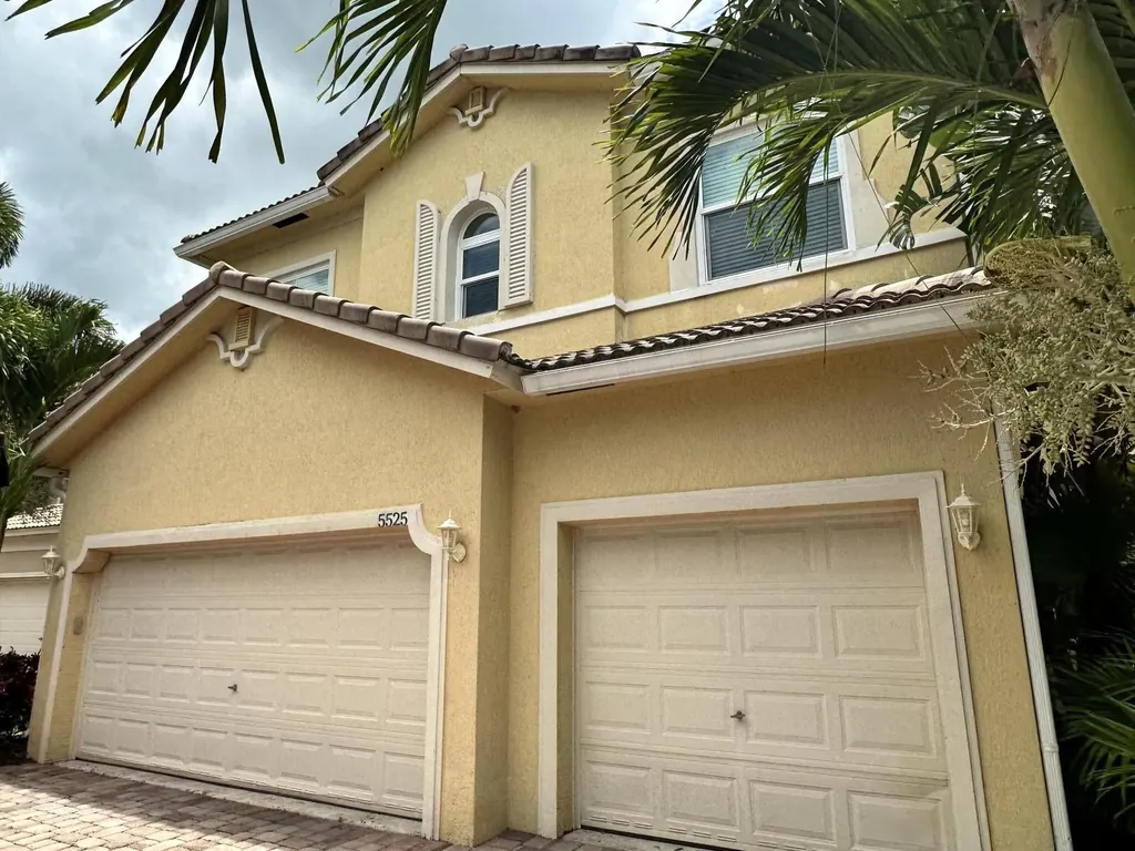 5525 Spanish River Road Fort Pierce FL 34951