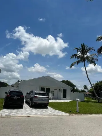 8364 Garden Gate Place Boca Raton FL 33433