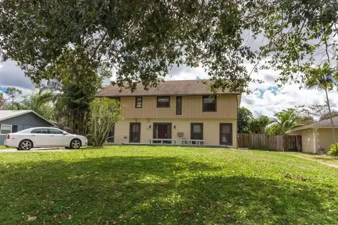7536 Seabreeze Drive Lake Worth FL 33467