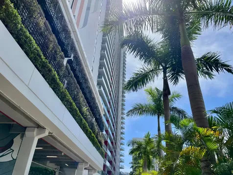 2602 E Hallandale Beach Boulevard Hallandale Beach FL 33009