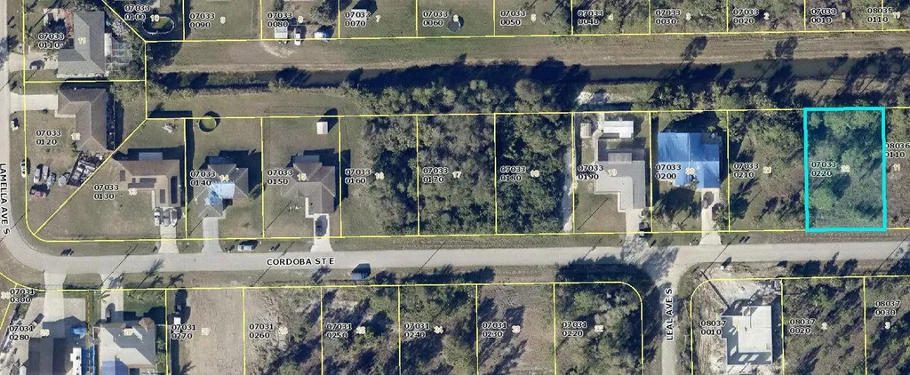 1229 Cordoba Street E Lehigh Acres FL 33974