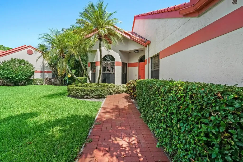 7517 Lexington Club Boulevard Delray Beach FL 33446