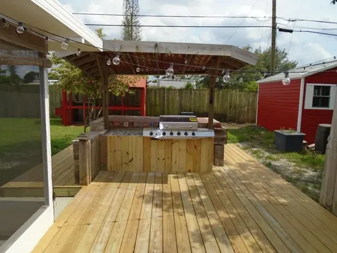 108 SE Soneto Court Port St Lucie FL 34983