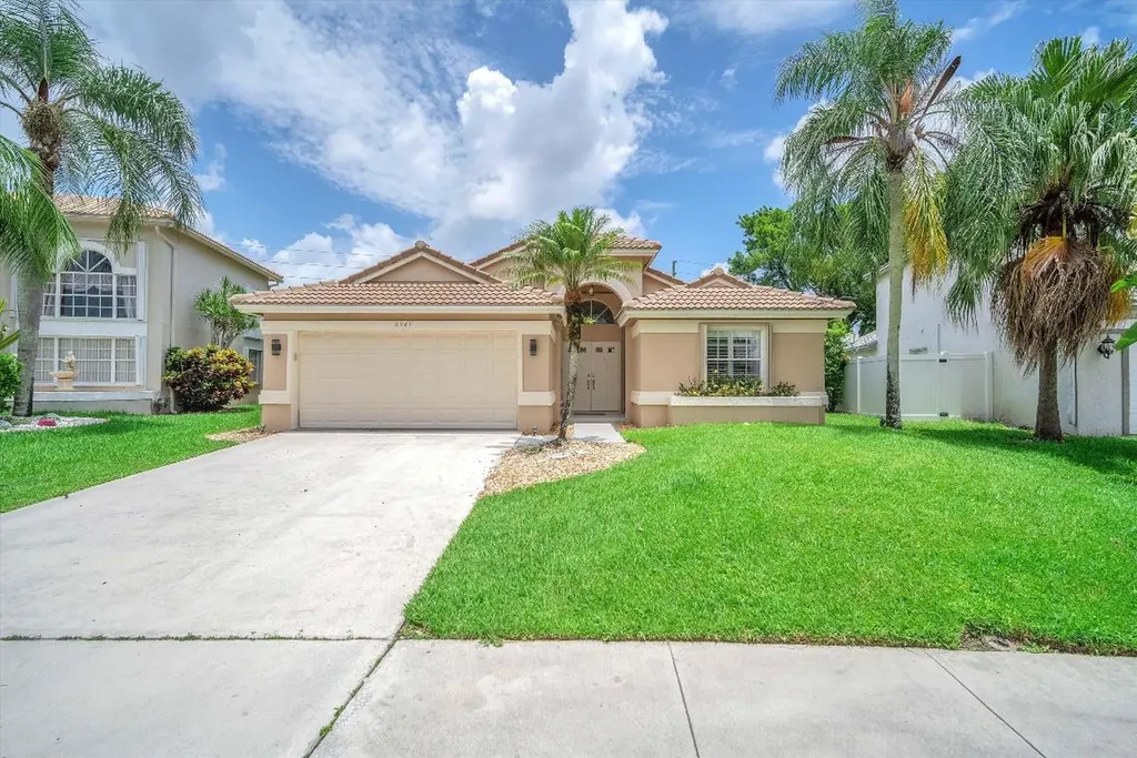 8545 Windy Circle Boynton Beach FL 33472