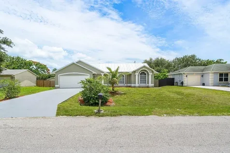 726 SW Colleen Avenue Port St Lucie FL 34983