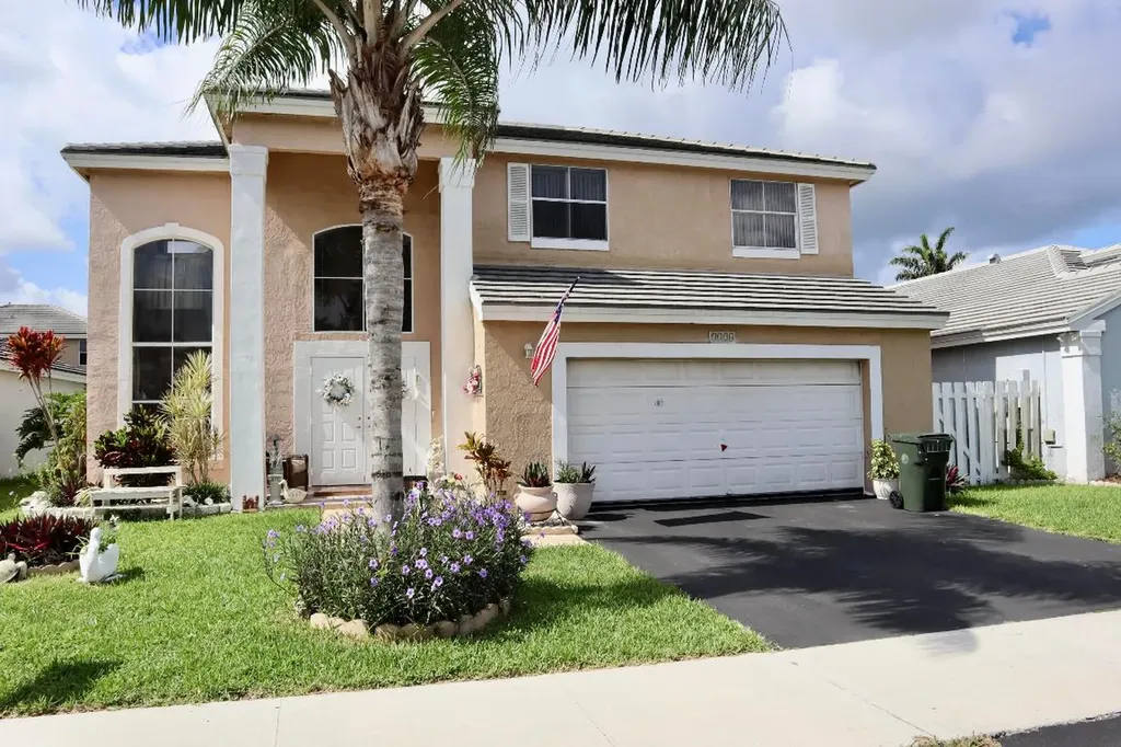 5326 NW 55th Street Coconut Creek FL 33073