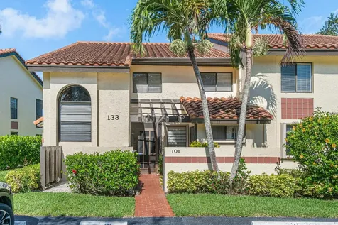 10447 S Circle Lake Drive Boynton Beach FL 33437