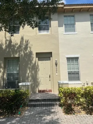2605 NW 7th Street Boynton Beach FL 33426