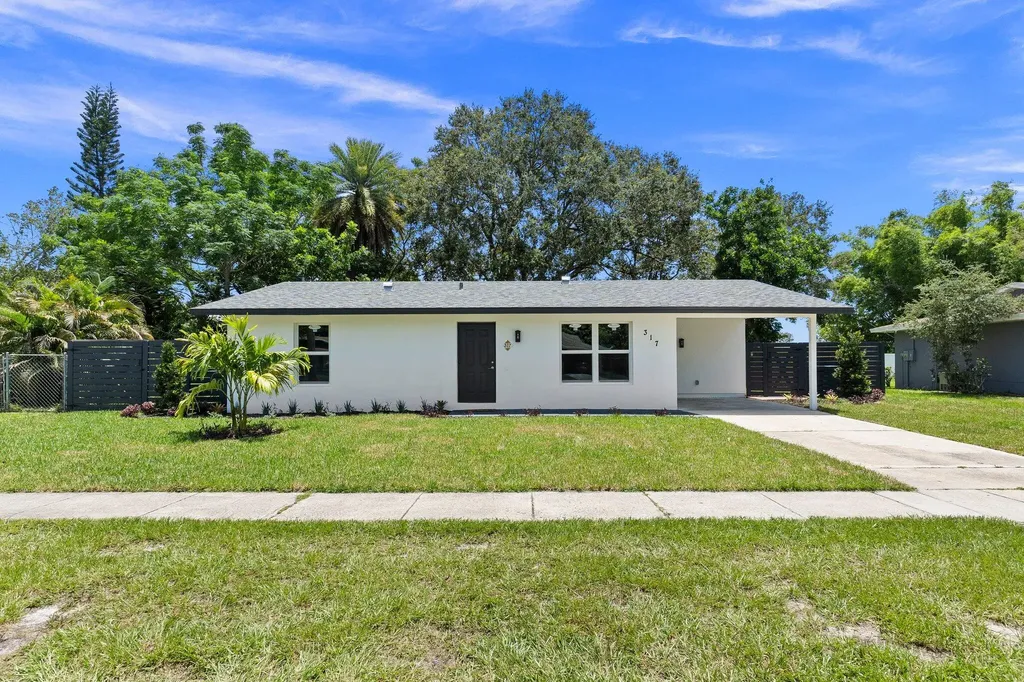317 NE Floresta Drive Port St Lucie FL 34983
