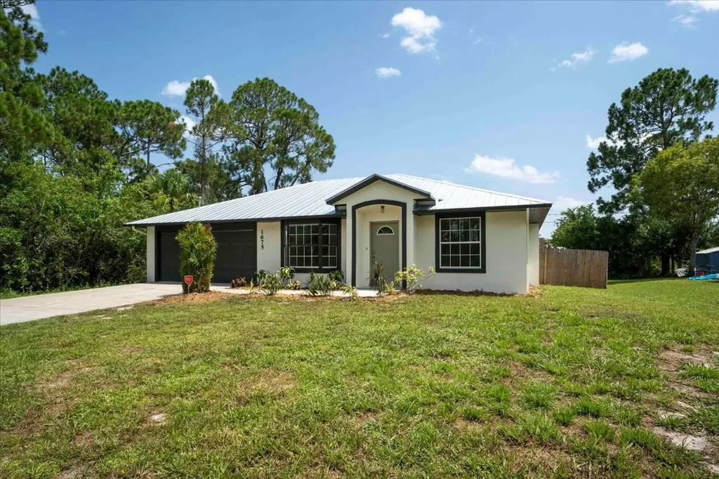 1675 17th Lane SW Vero Beach FL 32962