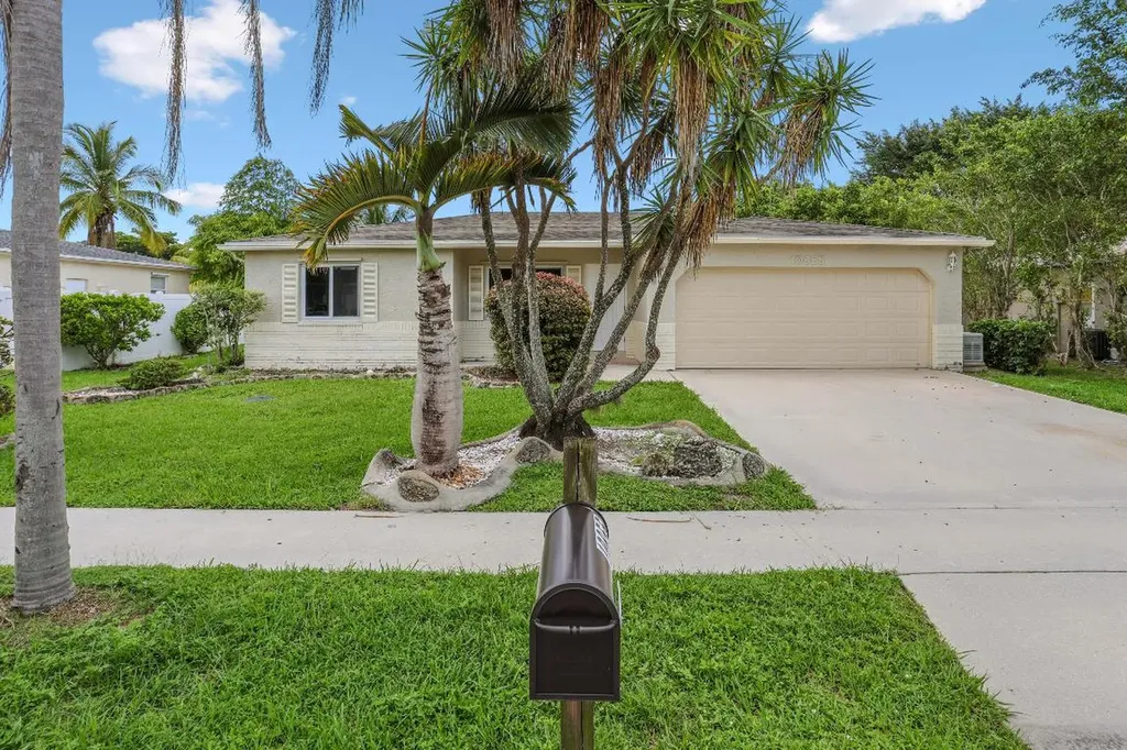 10855 Eureka Street Boca Raton FL 33428