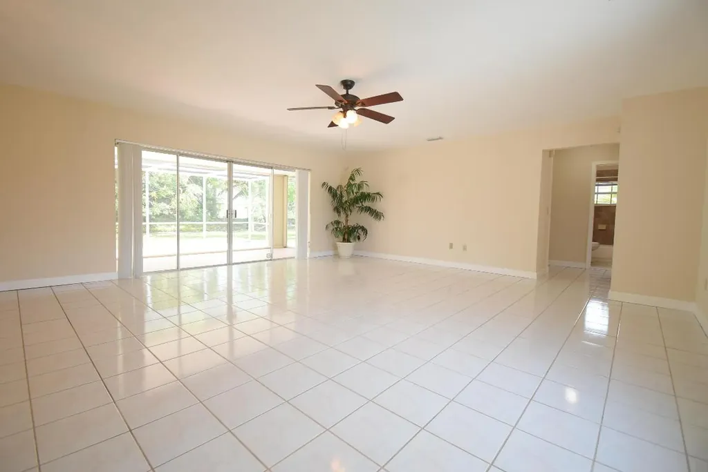 22584 Lanyard Street Boca Raton FL 33428
