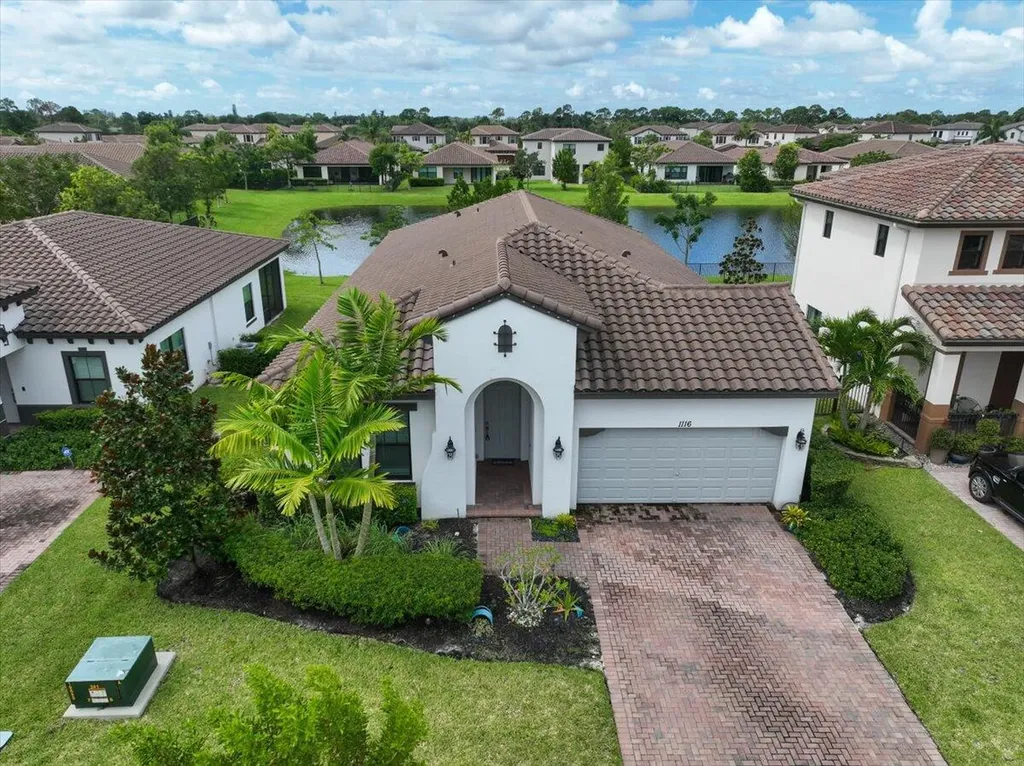 1116 Whitcombe Drive Royal Palm Beach FL 33411