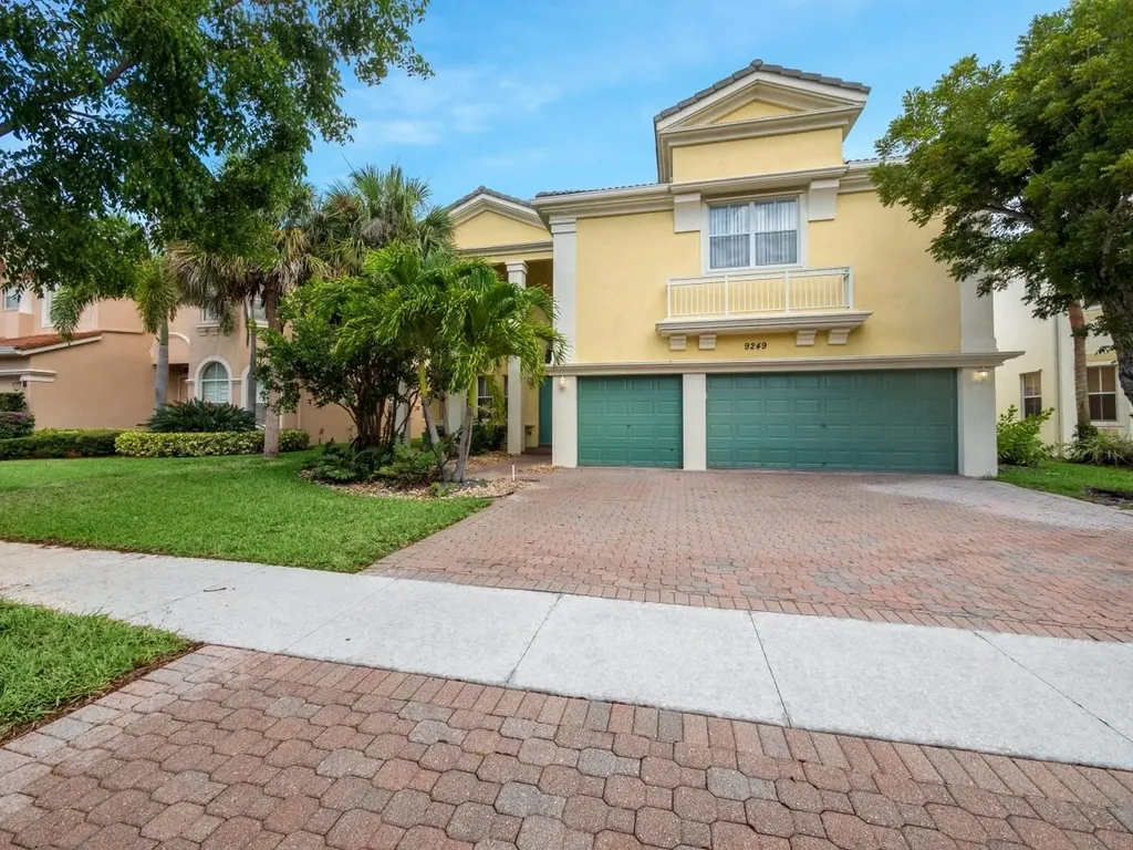 9249 Delemar Court Wellington FL 33414