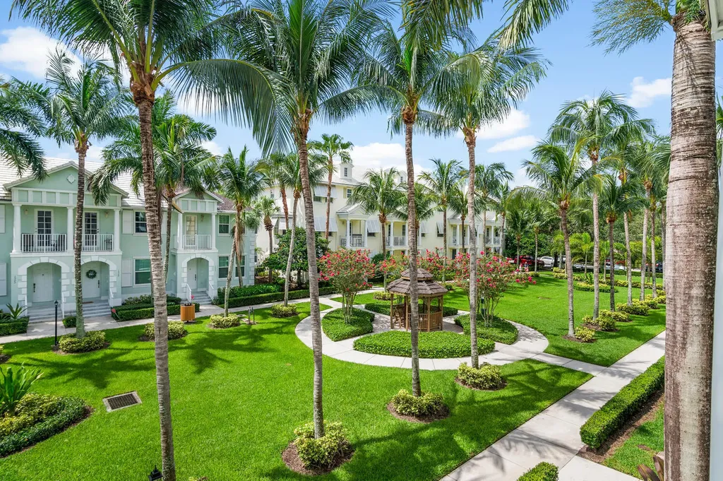 1526 Limetree Bay Avenue Jupiter FL 33458