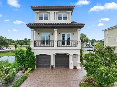 303 Yacht Harbor Drive Palm Coast FL 32137