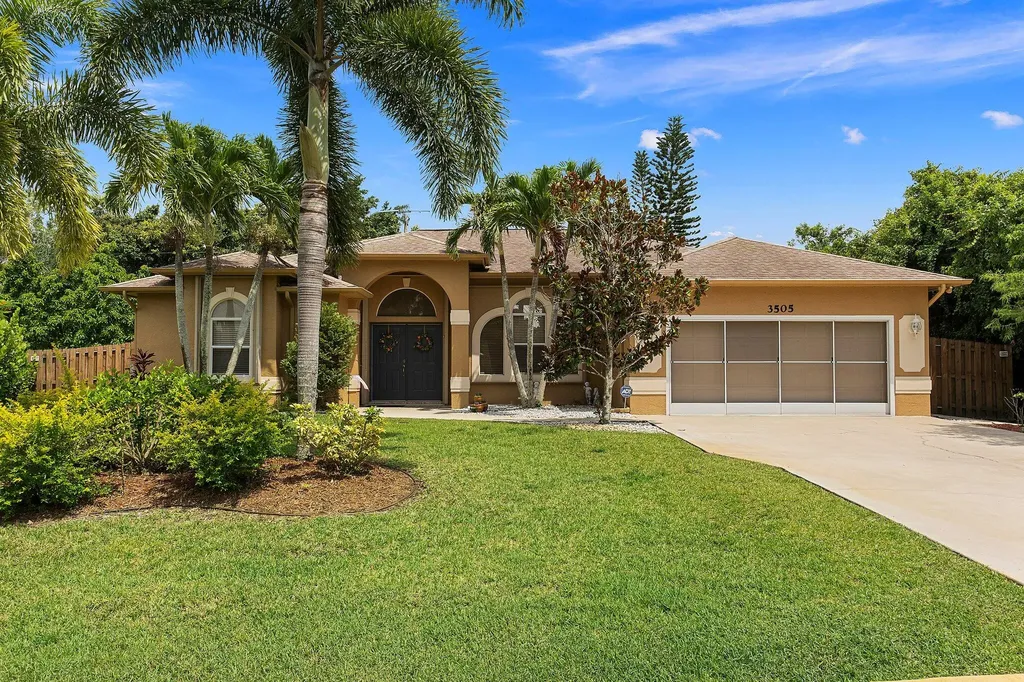 3505 SE Hyde Circle Port St Lucie FL 34984