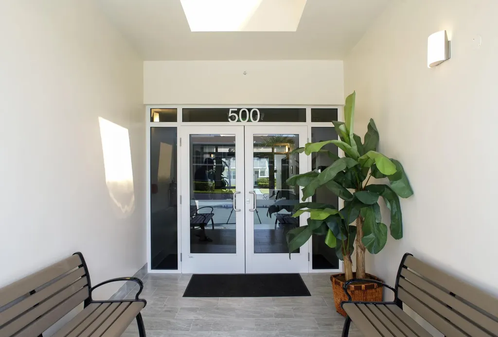 350 Horizons E Boynton Beach FL 33435