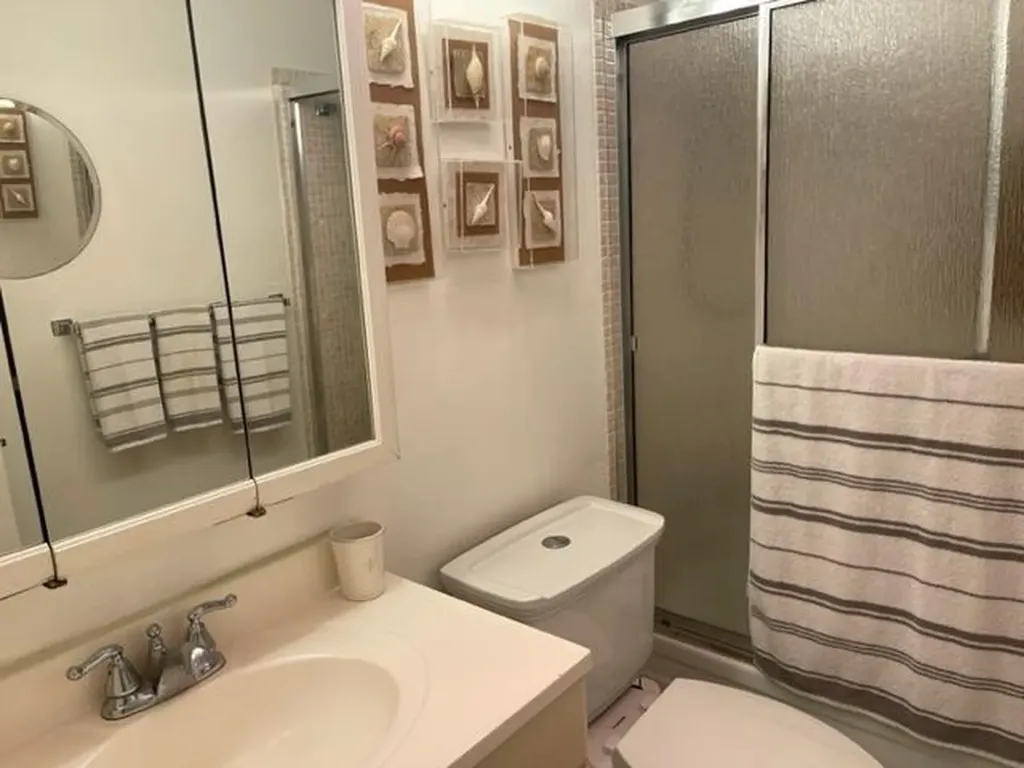 350 Horizons E Boynton Beach FL 33435