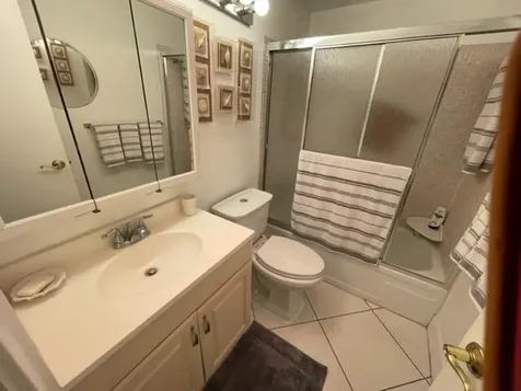 350 Horizons E Boynton Beach FL 33435