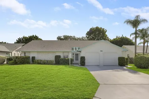 7953 SE Lexington Avenue Hobe Sound FL 33455