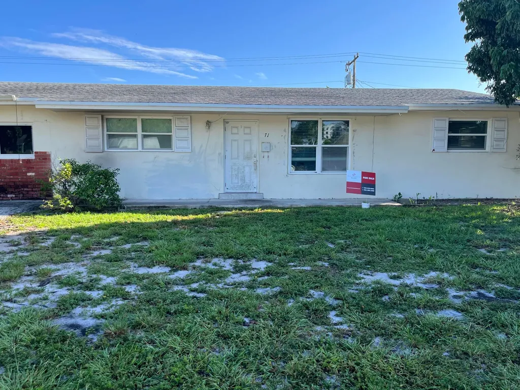 271 SW 4th Street Boca Raton FL 33432