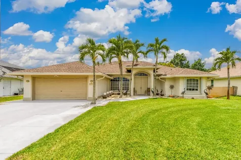 2747 SE Eagle Drive Port St Lucie FL 34984