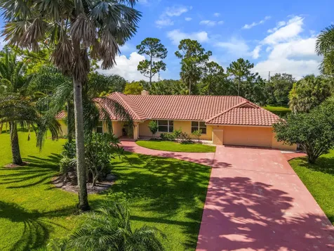 9312 Spanish Moss Road E Lake Worth FL 33467