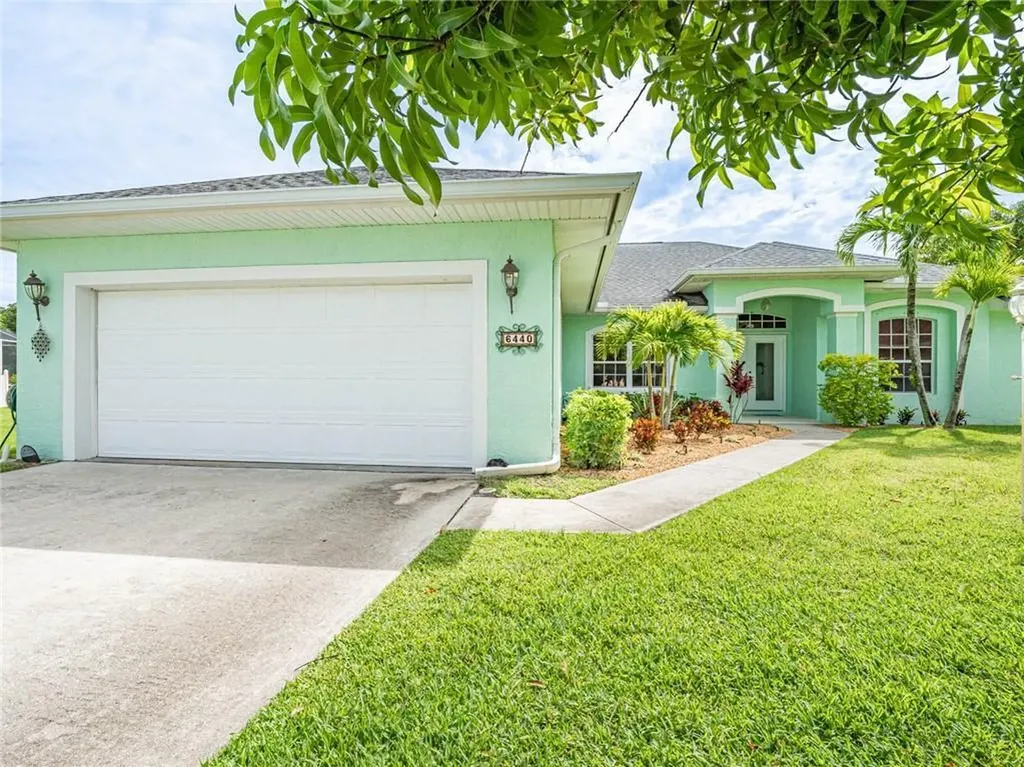 6440 36th Place Vero Beach FL 32966