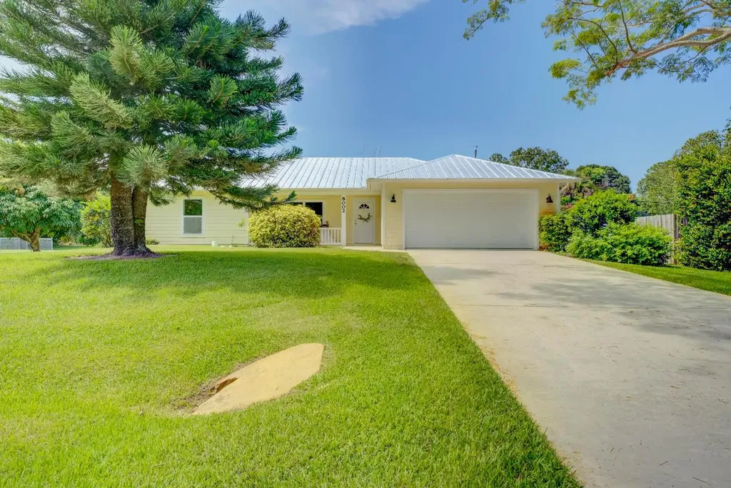 8002 Lockwood Drive Fort Pierce FL 34951