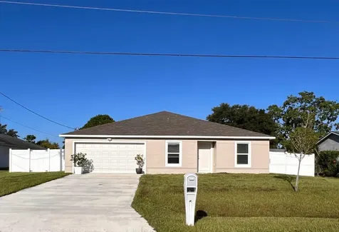2118 SW Brisbane Street Port St Lucie FL 34984