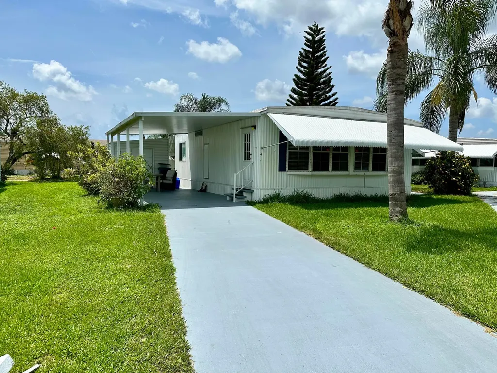 4 Florencia Lane Port St Lucie FL 34952