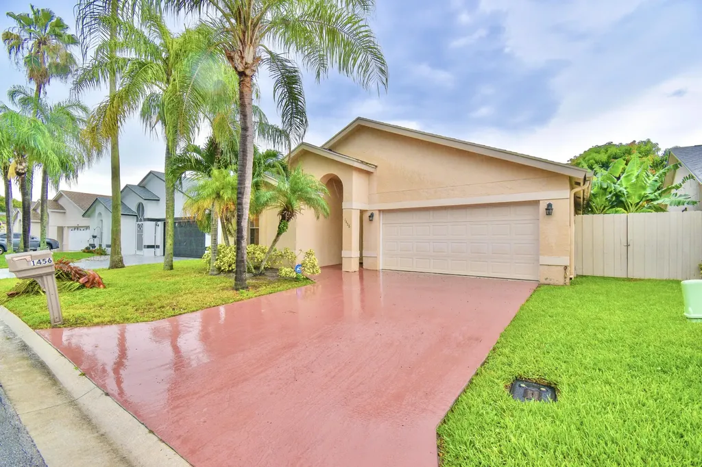 1456 Waterway Cove Drive Wellington FL 33414