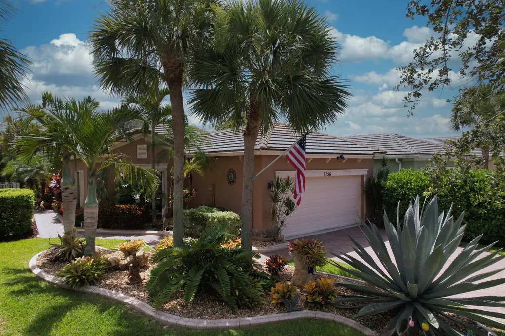 9756 SW Glenbrook Drive Port St Lucie FL 34987