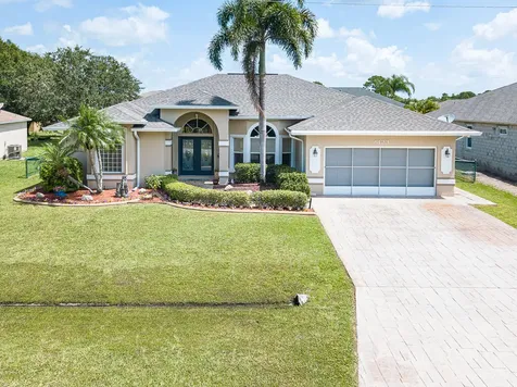 6123 NW Drophy Avenue Port St Lucie FL 34986