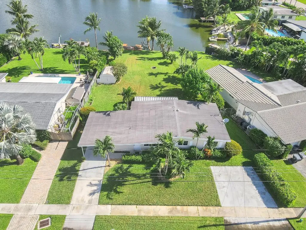 1404 Lake Bass Drive Lake Worth FL 33461