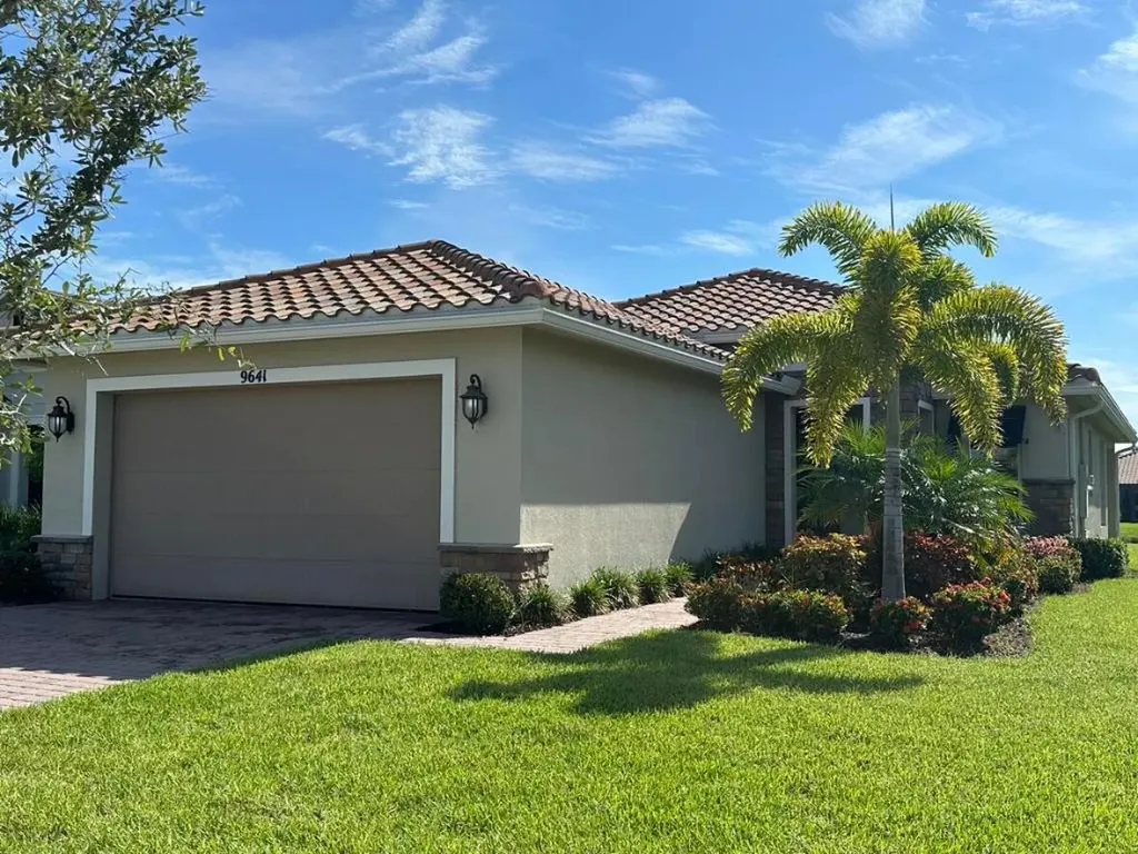 9641 SW Forestwood Avenue Port St Lucie FL 34987