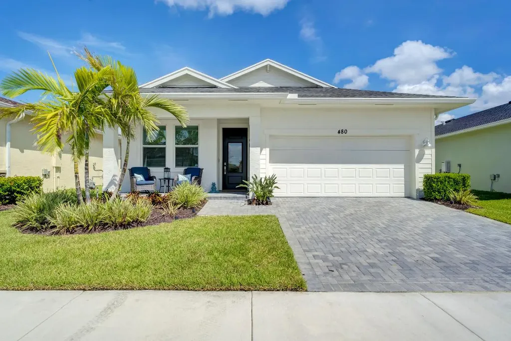 480 SE Mulberry Way Port St Lucie FL 34984
