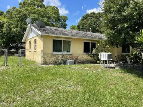 2803 Langston Drive Fort Pierce FL 34946