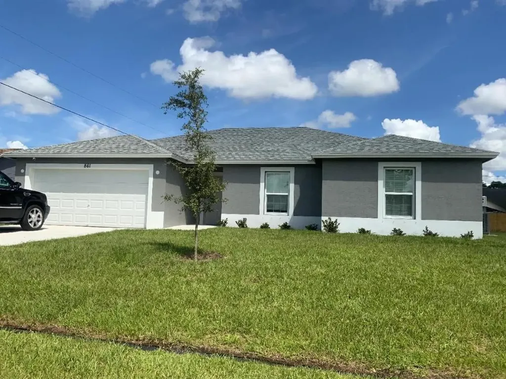 861 SW Thrift Avenue Port St Lucie FL 34953